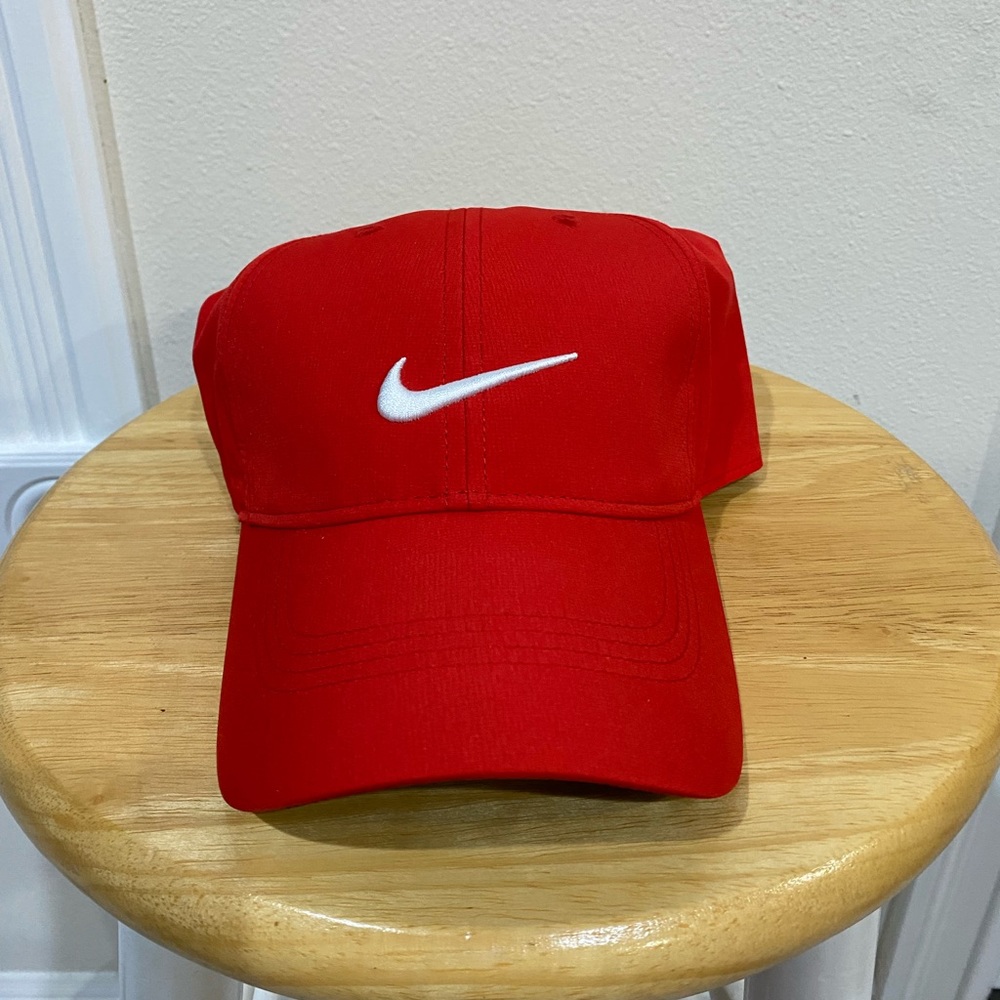 Nike Legacy91 DRI-FIT Adjustable Golf Tech Hat - Adult Unisex (Red)